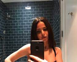 She is a turkish singer, songwriter and composer. Simge Sagin Instagram Live Stream 14 January 2020 Ig Live S Tv