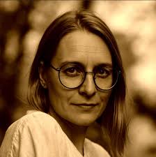 🚨🚌 Schwerer Busunfall auf der A93 bei Weiden-Frauenricht Heute gegen 11  Uhr kam es auf der A93 bei Weiden zu einem Unfall: Ein Reisebus, unterwegs  Richtung Hof, wollte die Ausfahrt Weiden-Frauenricht nehmen.