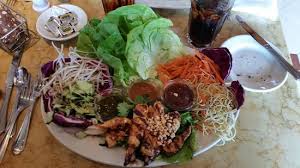 Loads of veggies, combined with grilled chicken and the peanut sauce will please even the pickiest eaters. Thai Lettuce Wraps Picture Of The Cheesecake Factory Nashville Tripadvisor