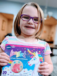 Can't get enough #LisaFrank 🦄 cookies! Do you like them raw or cooked?!  🌈✨ 📸: @tmc_reviews