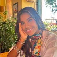 Scarlett Velez's Instagram, Twitter & Facebook