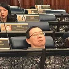 Former malaysian finance minister lim guan eng charged with corruption. Guan Eng Jelaskan Tidur Di Parlimen Mata Kurang Sihat