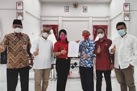 Check spelling or type a new query. Wali Kota Singkawang Serahkan Sk Pengurus Baru Masjid Agung Sekilas News
