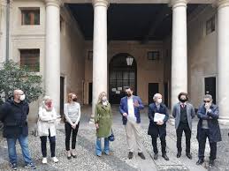Previsti fino a 1.500 esuberi. Palazzo Thiene Il Proprietario Annuncia Ufficialmente L Accettazione Dell Offerta Comune Di Vicenza