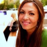 Lindsay Geiger's Instagram, Twitter & Facebook