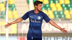 Яремчук роман олегович / roman yaremchuk. Transfermarkt Roman Yaremchuk Podorozhal Na 2 7 Milliona Evro I Sravnyalsya Po Cene S Konoplyankoj Footboom