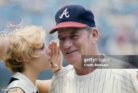 200 1969 Braves Photos & High Res Pictures