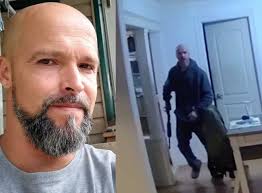 Vincent Correa's Instagram, Twitter & Facebook