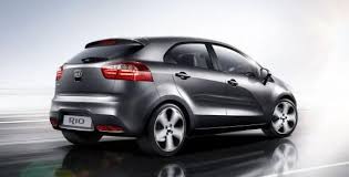 Kia Rio Modelini Konforu Performansi Ekonomik Yakit Tuketimini Ve Buna Paralellik Dogrultusunda Da Cevreciligini Otomobile Isleyere Otomobil Araba Gercekler