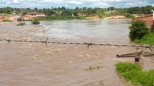 Resultado de imagem para PONTE SOBRE O RIO ACARAÃ