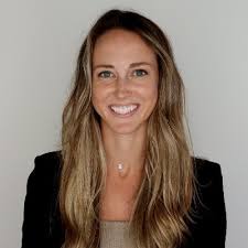 Laura Fenton's Instagram, Twitter & Facebook