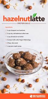 Haselnuss Latte Protein Balls Rezept Der Beachbody Blog In 2020 Gesunde Herbstrezepte Gesunde Leckereien Snacks