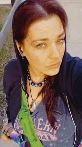 I know I am not pretty 😭😭😭