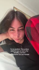 La flor morada tipo 😵