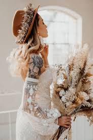 We did not find results for: Hochzeitsthema Trockenblumen Und Boho Blumen Floristik Dekorationen Herbst Hochzeitstrends Farben