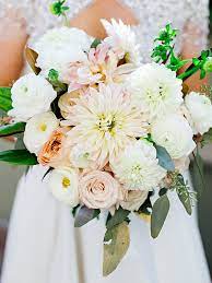 We did not find results for: 16 Stunning Ranunculus Bouquets