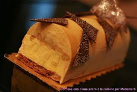 Buche Pommes Caramel Au Beurre Sale Sur Biscuit Speculoos Confessions D Une Accro A La Cuisine Et Au Pomme Caramel Recette Dessert Noel Gateaux Et Desserts