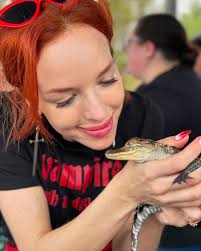 Halloween ✓ Wedding ✓ Birthday ✓ What a trip. Impossible to quantify the  life changing memories conjured up last week into a single post. But by  golly, I'll try. I never took