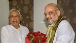 Nitish-Amit Shah bonhomie display meeting