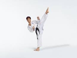 E' stato il prototipo thriller del blockbuster estivo, considerato uno spartiacque nella storia del cinema, e ha vinto numerosi premi per la musica e il montaggio. Karateka Steven Da Costa Sncf