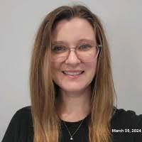 Alana Dowd's Instagram, Twitter & Facebook