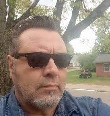 What is the best way to make a fleshing board and what is the best shape?