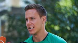 Osapuolten tarvitsee enää hioa yksityiskohdat kuntoon. Werder Bremen Captain Niklas Moisander I Love The Team