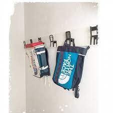 空間のアクセントにもなる ikeaのフックでスマートに収納 椅子 インテリア 壁