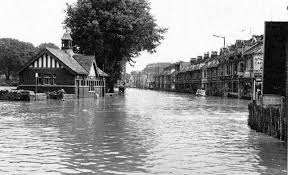 Vintage Everyday In 2020 Bristol Floods In England Flood