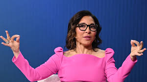 Mika la fuente onlyfan 2K votes, 32 comments.