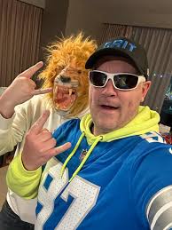 STANKO BROS READY TO SCREAM AT SOME...