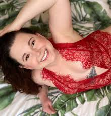 OnlyFans Review: Miss Ivy – MxNillin.com