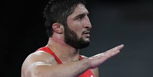 Вольная борьба является тандемом гибкости и силы. R5 Xmpeoc7utvm