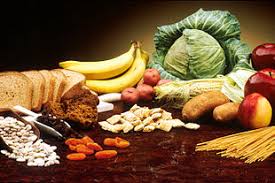 Gli alimenti più ricchi di fibre alimentari insolubili sono i cereali integrali, di cui, in particolar modo la crusca, legumi, frutta fresca e secca e varie tipologie di verdure. Fibra Alimentare Wikipedia