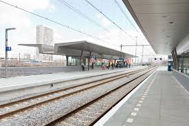 Groningen Beloont Drie Gebouwen Met Prijs With Images Architecture Train Station Bus Station