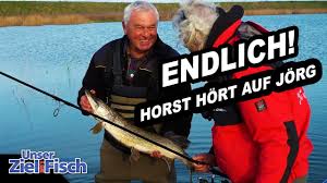Horst hrubesch (born 17 april 1951 in hamm) is a retired german football player employed as of 2010 as a youth trainer at the dfb. Horst Hennings Jorg Im Fangrausch Spoon Schlagt Wieder Zu Unser Ziel Ist Fisch Angelschule Youtube