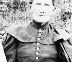 Banks Burial Ground** *Clarence East, Annapolis County* Deadfall doesn't  work well with limestone, easily shattered where I find it