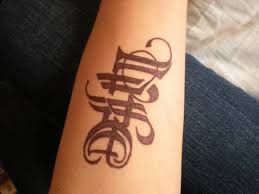 If you work out at the gym you could probably rock this, and should make it your choice! 40 Cool Ambigram Tattoo Ideas Hative