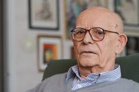 Generoso, modesto, situado…