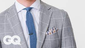 Don't worry about squaring edges. How To S Wiki 88 How To Fold A Pocket Square Gq