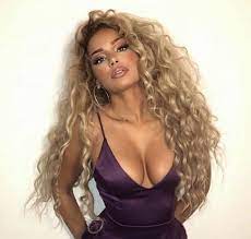 Pin On Sexy ђaţs Style Fashionista Sraરkie Giitteર