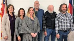 PCSD RE-2 School Board swears in new members