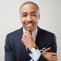 Heather Geer's Instagram, Twitter & Facebook