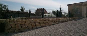 En savoir plus sur ce contenu. Creation De Jardins Taille De Haie Terrassement Assainissement Pres De Libourne Coutras En Gironde 33 Les Jardins De L Isle