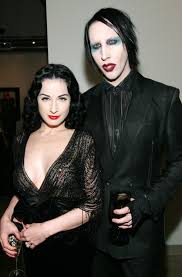 Born in 1984, lindsay is an artist who lives in la with her husband marilyn manson. Phoebe Bridgers On Going To Marilyn Manson S House