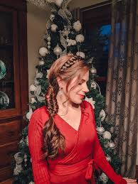 Grab a small piece of hair that you want to start the braiding, and separate it into three small equal portions. Holiday Hairstyles Working With A Braided Headband Anchored In Elegance
