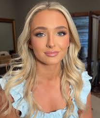 Annie Grace Gibson (@anniesangelshmu) · Instagram photos and Reels