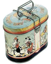 Be Eco Smart With A Great Lunch Box Vintage Tins Vintage Toys Vintage Lunch Boxes