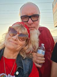 Trivia: What medical emergency was Danny called home from an out of town  gig for?