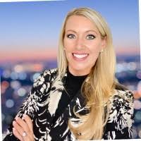 Keri Mcgregor's Instagram, Twitter & Facebook